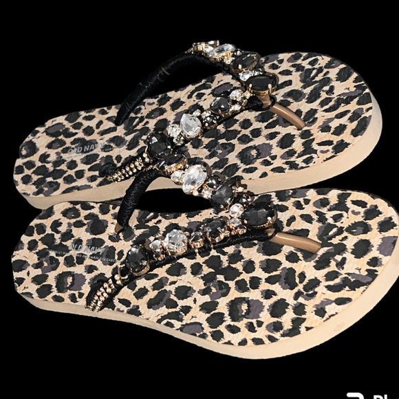 Newly Decorated Leopard Beach Flip Flops, Rhinestones, Shoes, Bridal Sandals - Picture 15 of 16